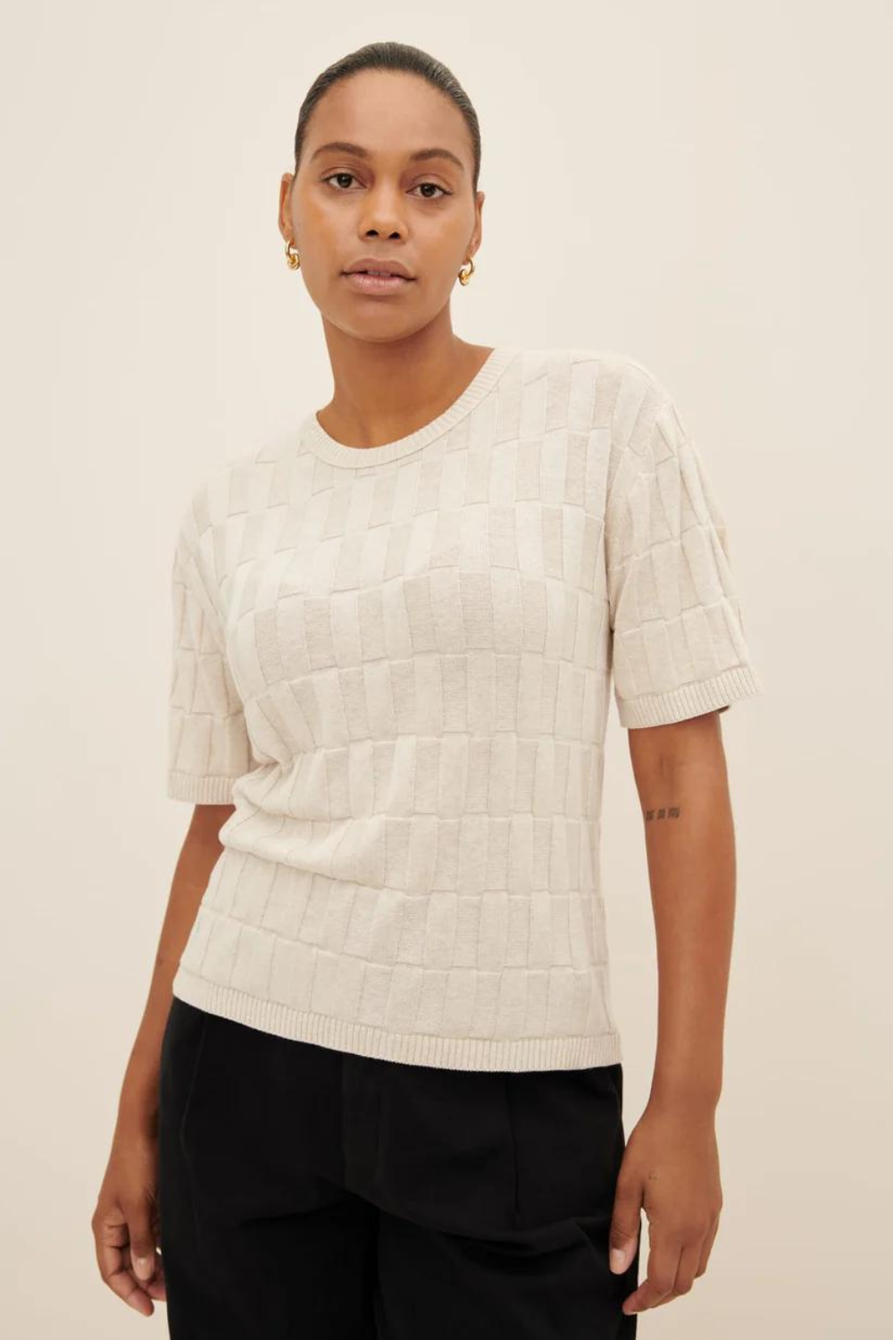 Model wearing Kowtow Etch Tee Light front view