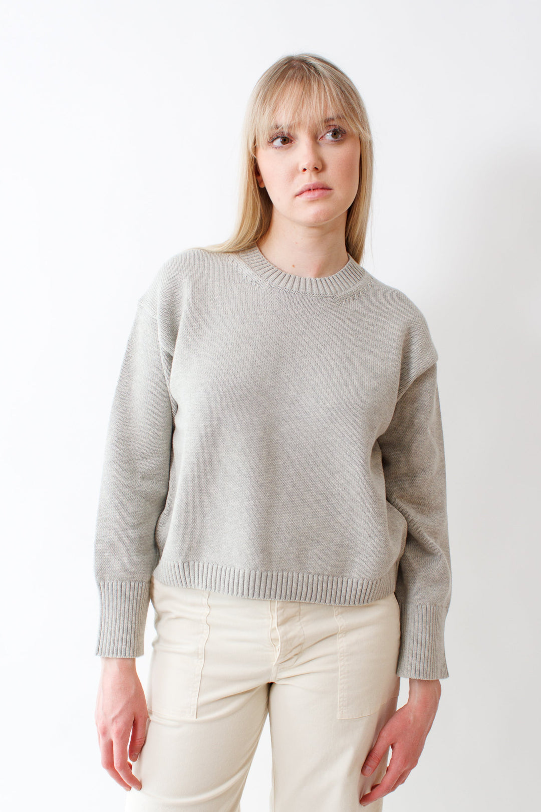 Bailey wearing White + Warren Organic Cotton Easy Crewneck front view