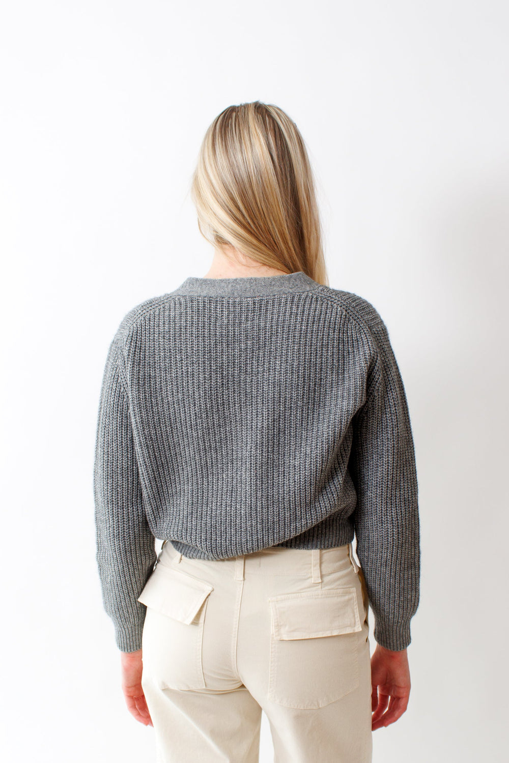 Bailey wearing Cotton Cashmere Cropped Cardigan Grey Heather Melange rear view