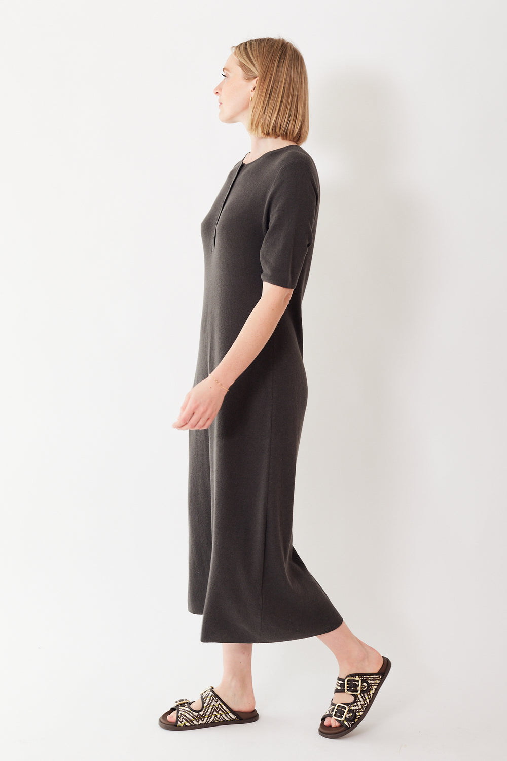 Madi wearing Lauren Manoogian Rib Henley Dress side view