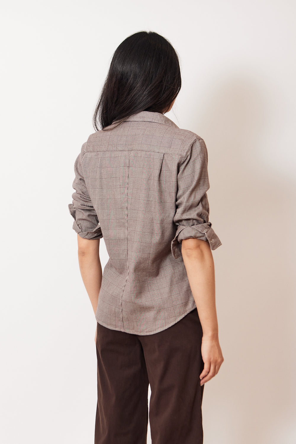 Madelyn wearing Frank & Eileen Barry L/S Button Down rear view