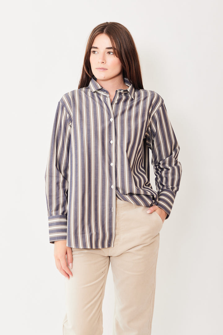 Julia wearing Giangi Lizzy Cotton Shirt front view