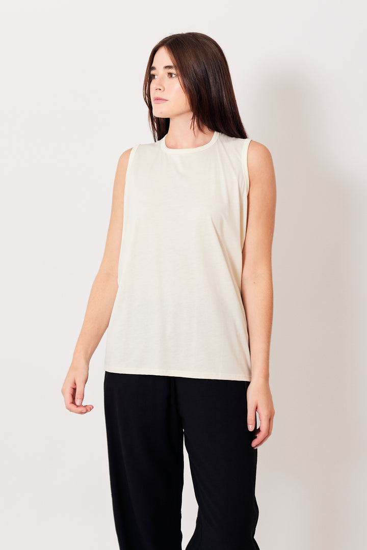 Julia wearing 6397 Circle Neck Tank front view