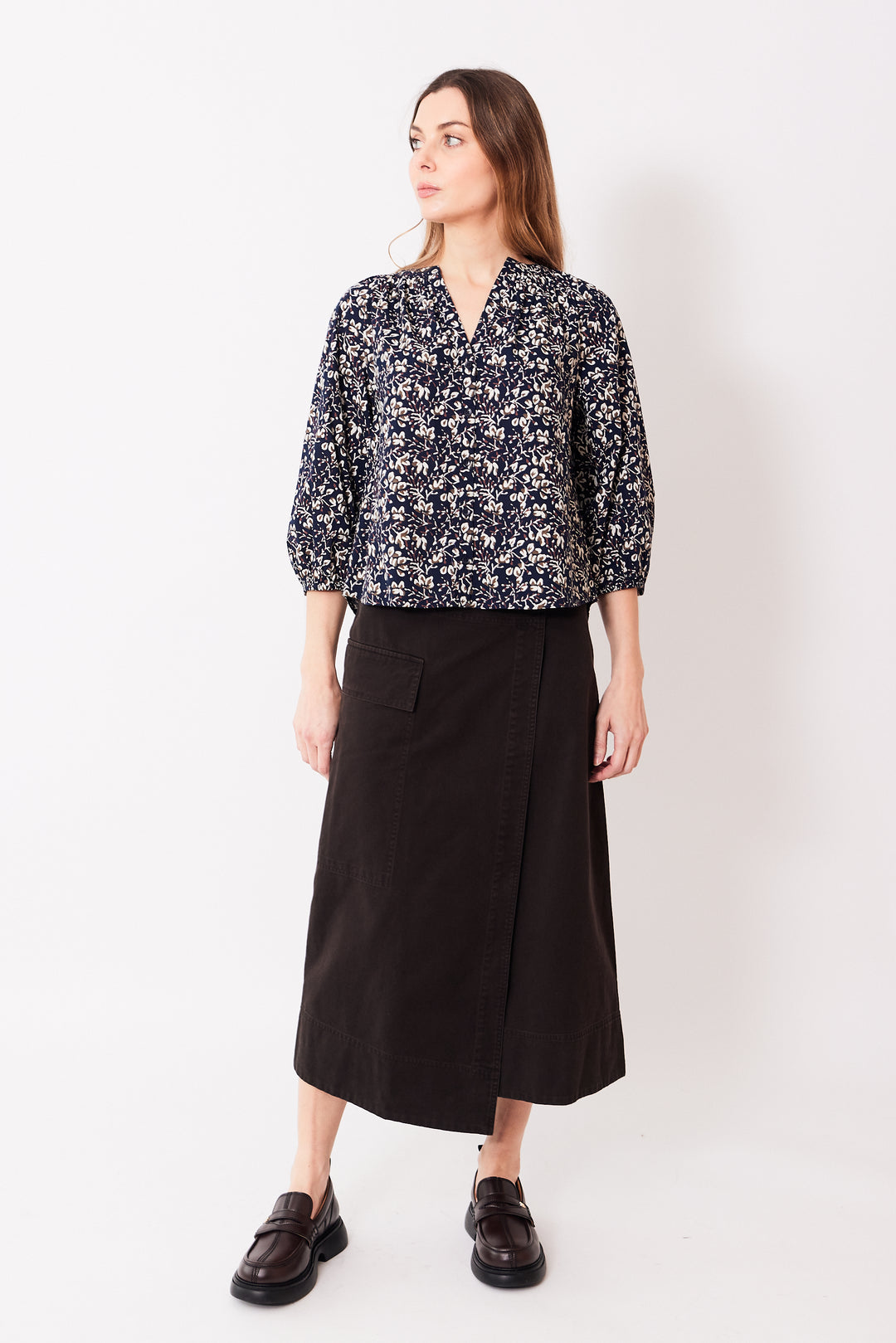 Mari wearing Apiece Apart Lassi Midi Cargo Skirt front view