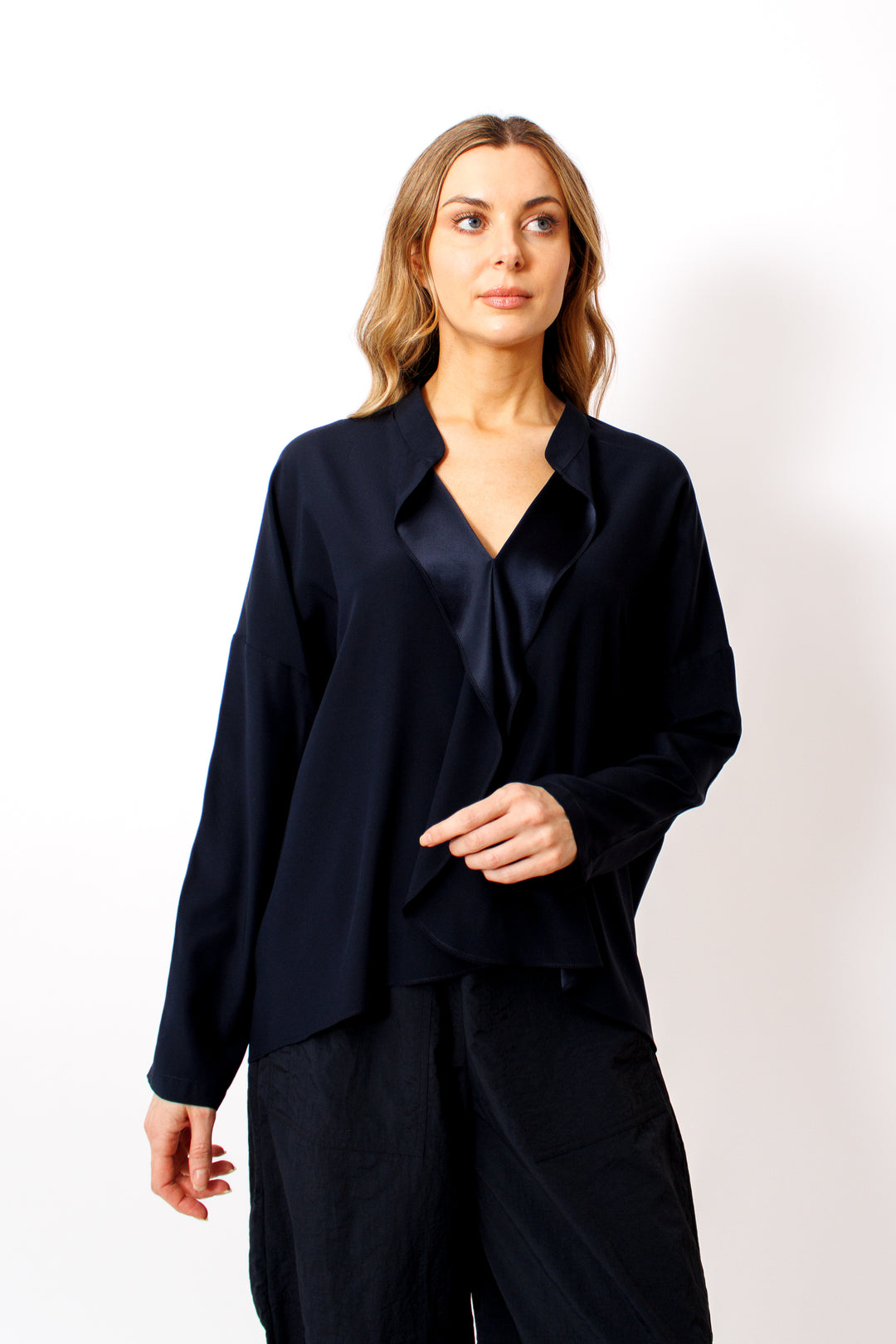 Mari wearing Long Sleeve Silk Charmeuse Fin Gaban Shirt Ink Jet front         view