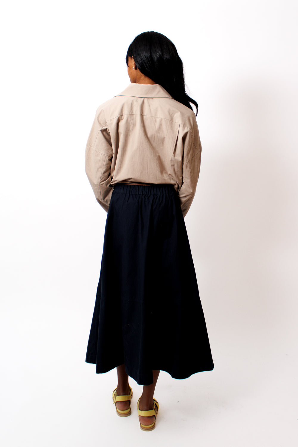 Ja'mes wearing Fabiana Pigna Ragar Skirt rear view