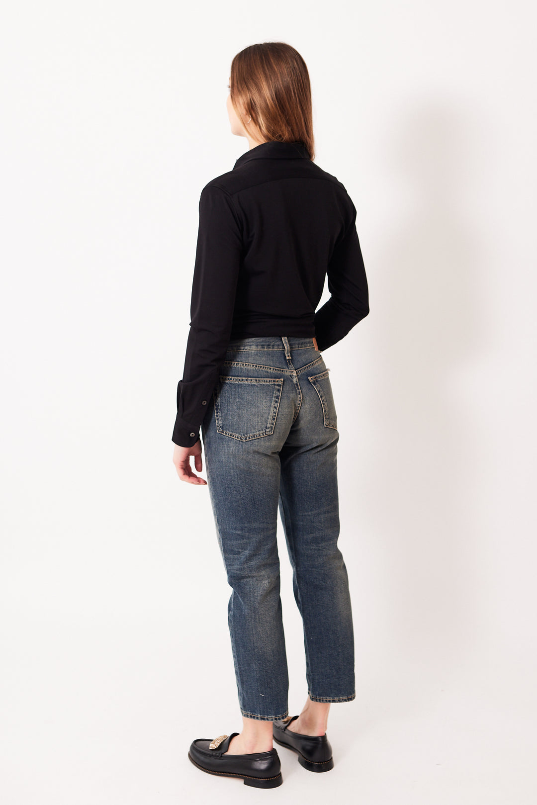 Mari wearing 6397 Paris 5-Pocket Jean rear view