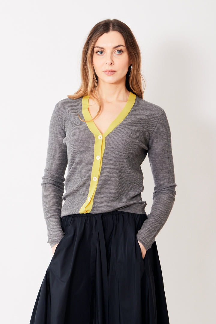 Mari wearing Odeeh Aureate Trimmed Virgin Wool Delicate Rib Cardigan front view