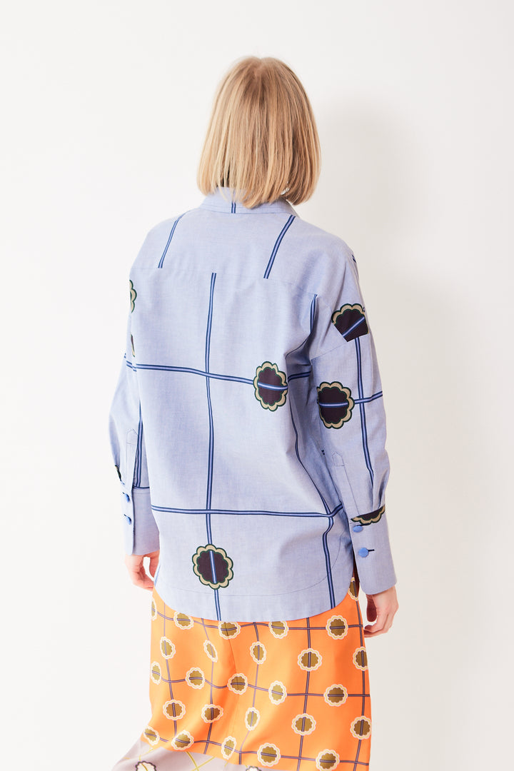 Madi wearing Odeeh Cotton Abstract Trellis Motif Shirt rear view