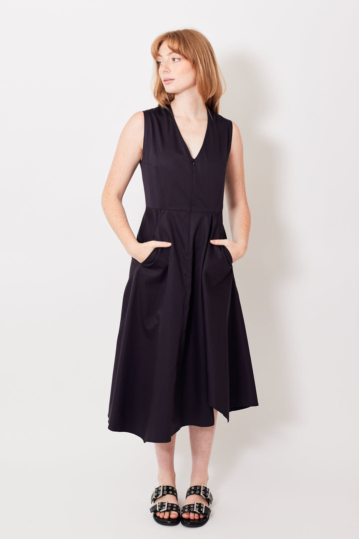 Waverly wearing Zero + Maria Cornejo Sleeveless Cotton Broadcloth Wave Dress front view