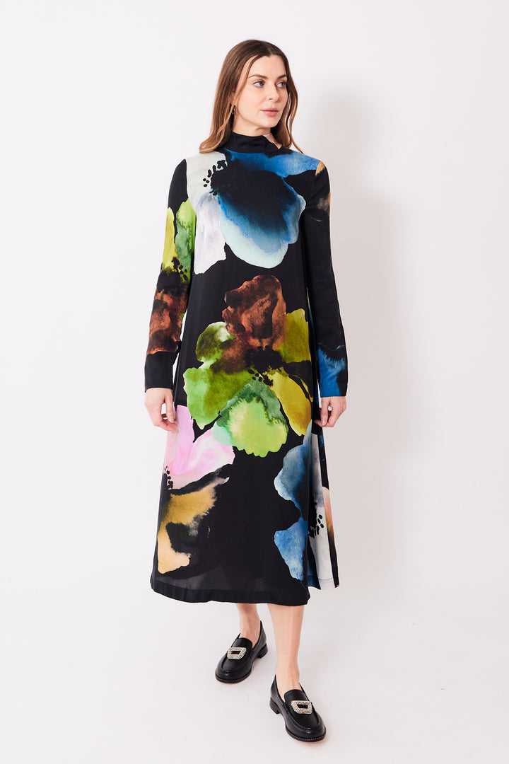 Mari wearing Stine Goya Long Sleeve Midi Dress front view