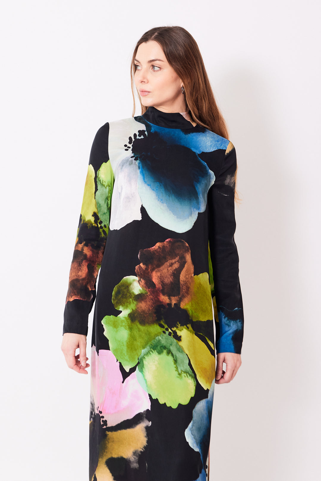 Mari wearing Stine Goya Long Sleeve Midi Dress front view