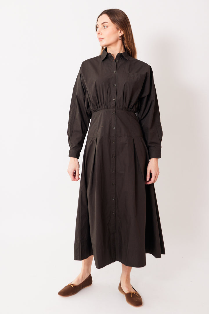 Mari wearing Apiece Apart Pietra Maxi Shirt Dress front view