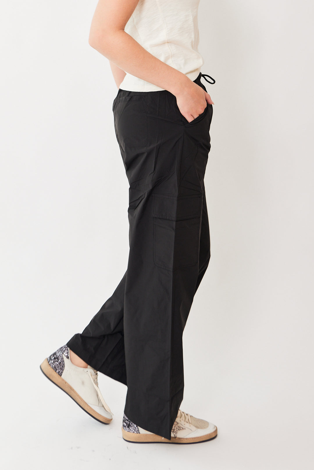 Julia wearing Lilla P Nylon Cargo Pant side view