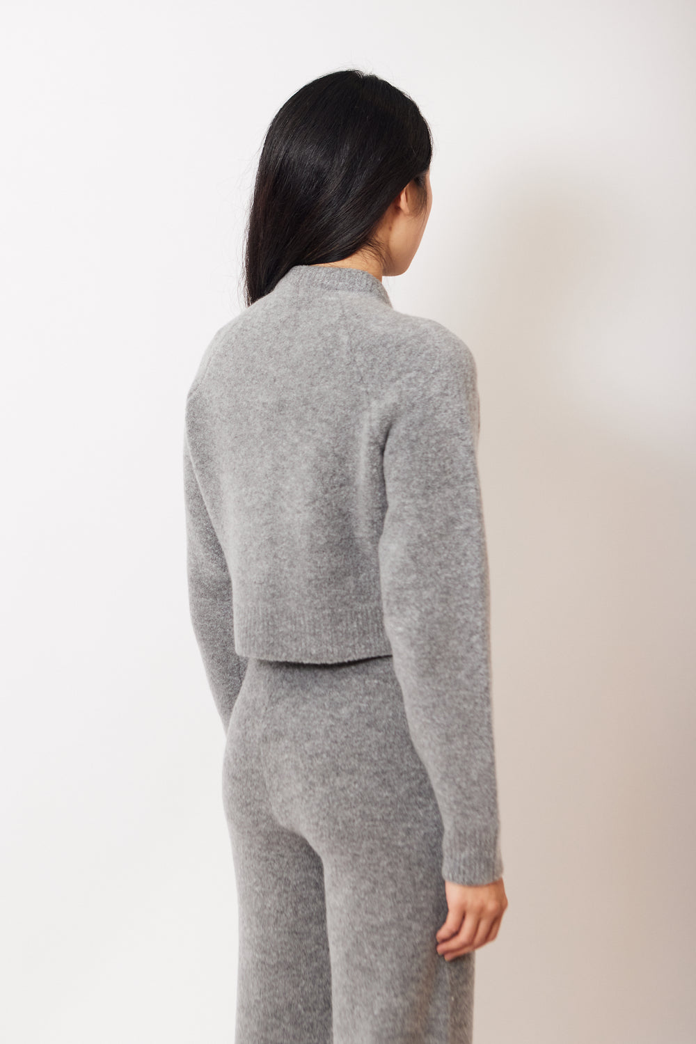 Madelyn wearing White + Warren Boucle Cashmere Blend Luxe Cardigan rear view