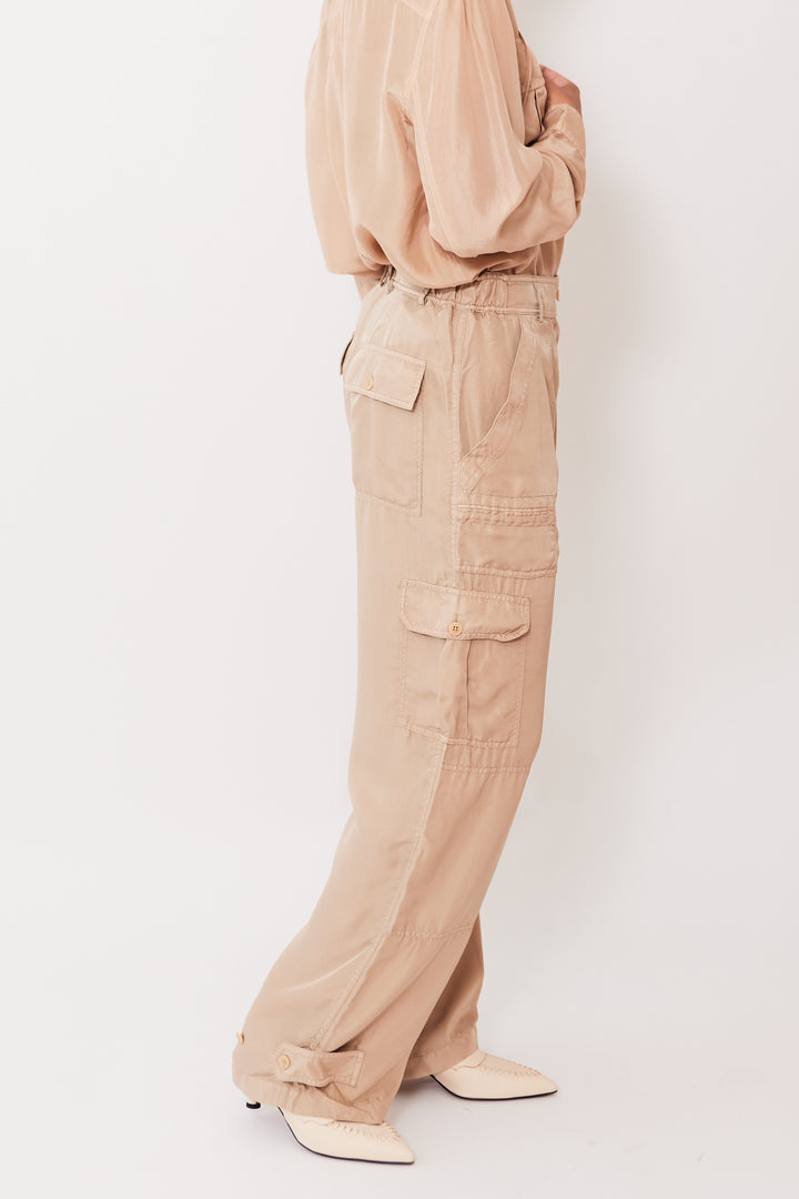 Amanda wearing Raquel Allegra Wilshire Pant side view