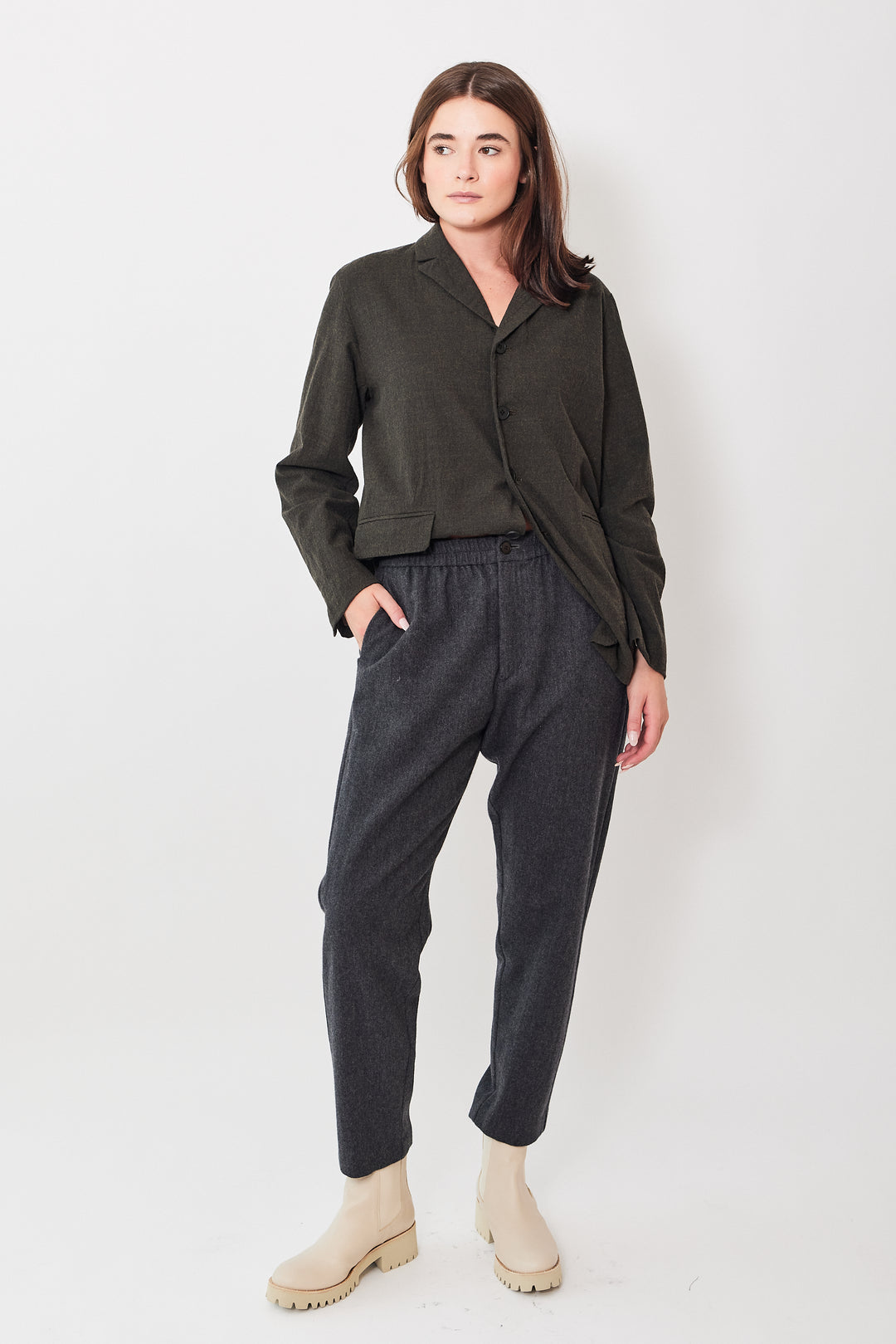 Julia wearing Pas de Calais Eco Wool Flannel Slim Tapered Pants front view