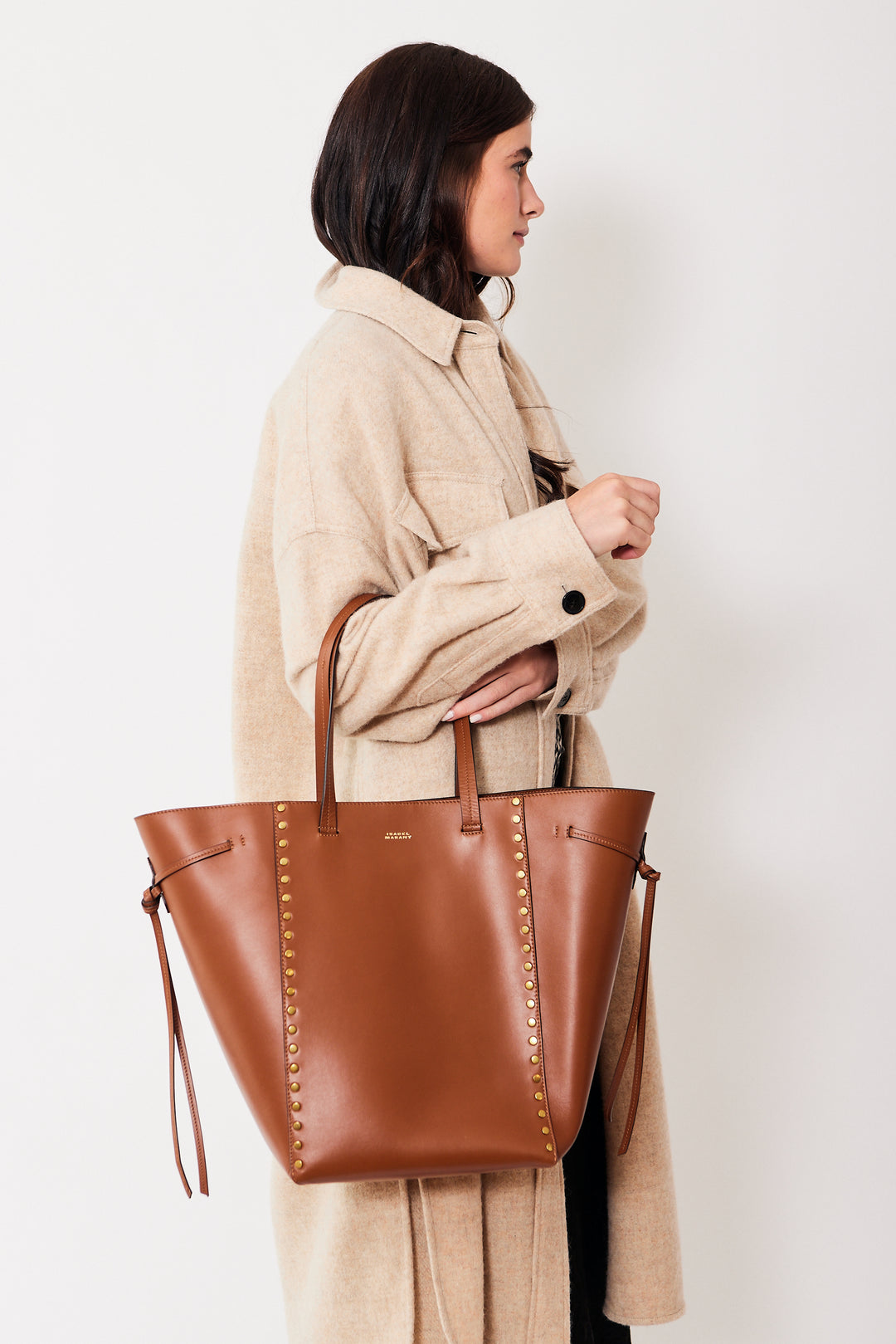 Isabel Marant Étoile Oskan Leather Tote, modeled on an arm