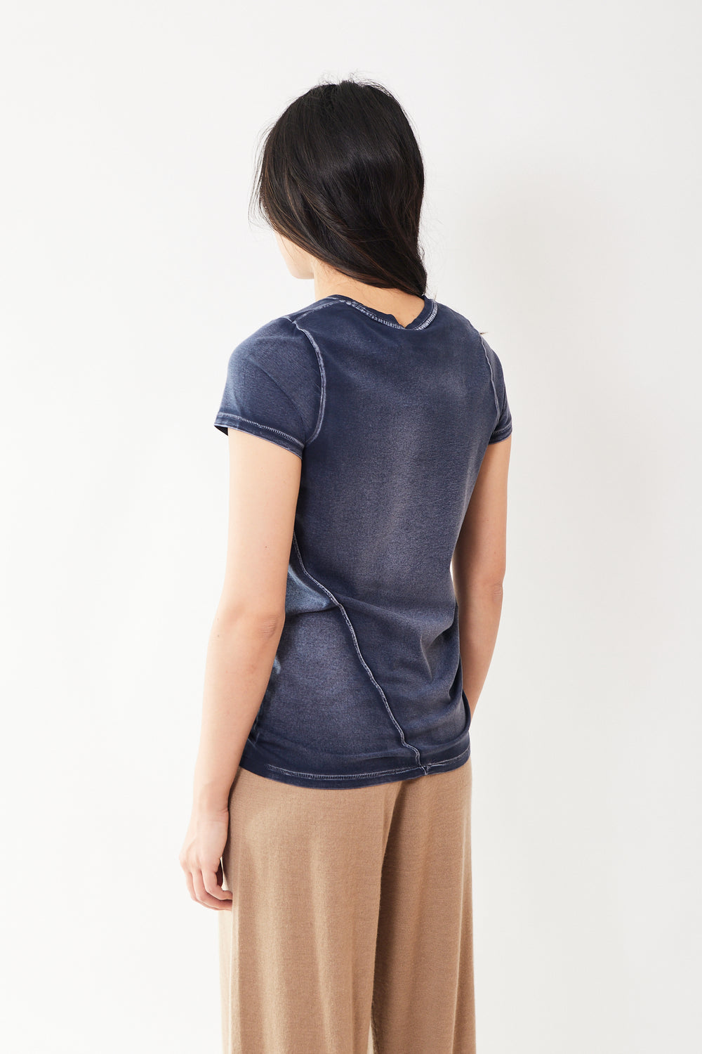 Madelyn wearing Lauren Manoogian Bias Baby Tee rear view