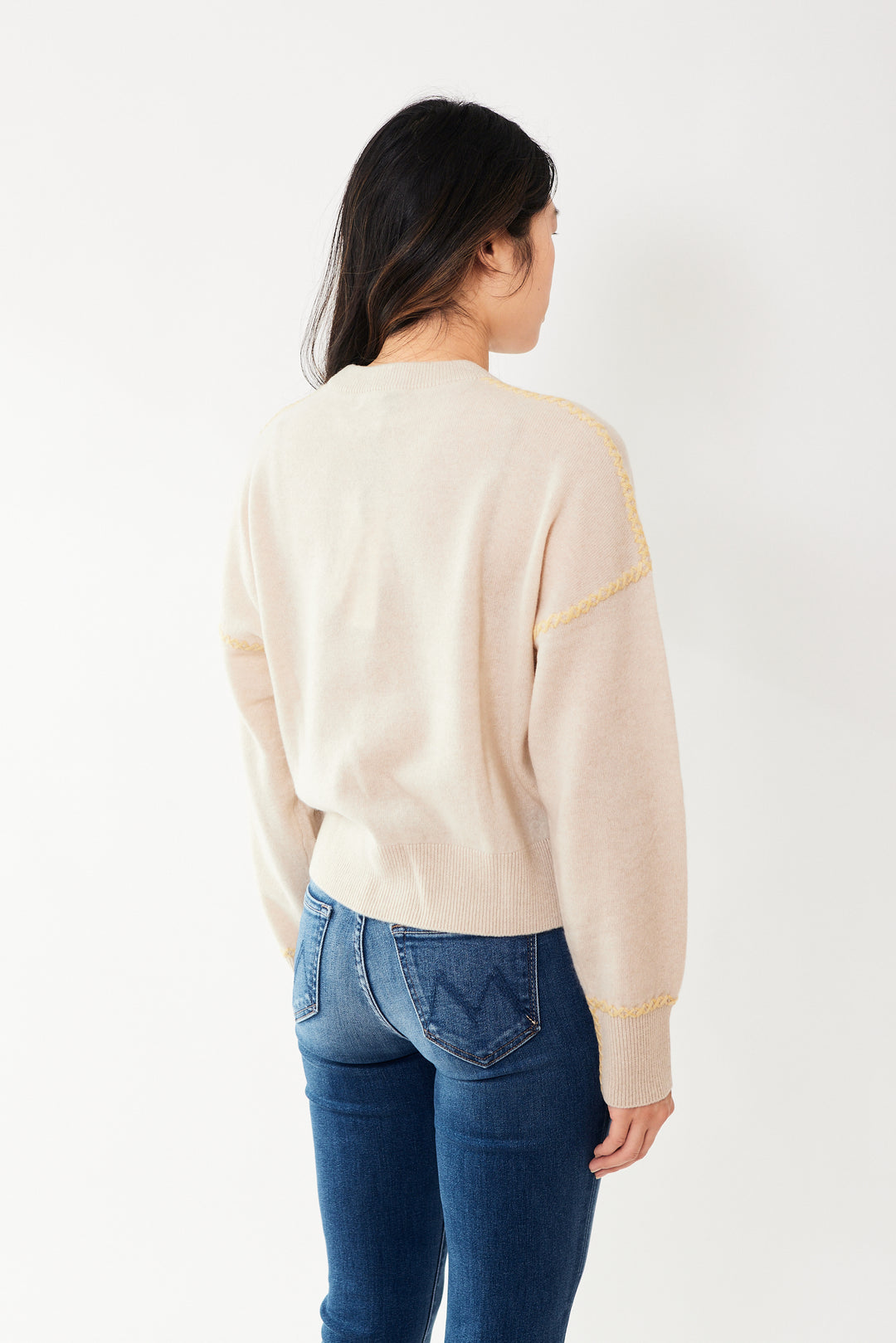 Madelyn wearing White + Warren Cashmere Blanket Stitch Crew rear view