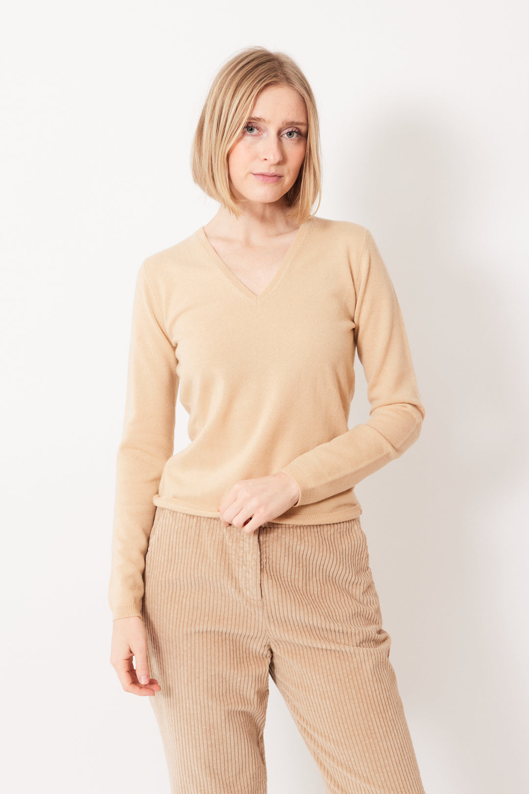 Madi wearing Allude Finer Cashmere Deeper V Sweater front view