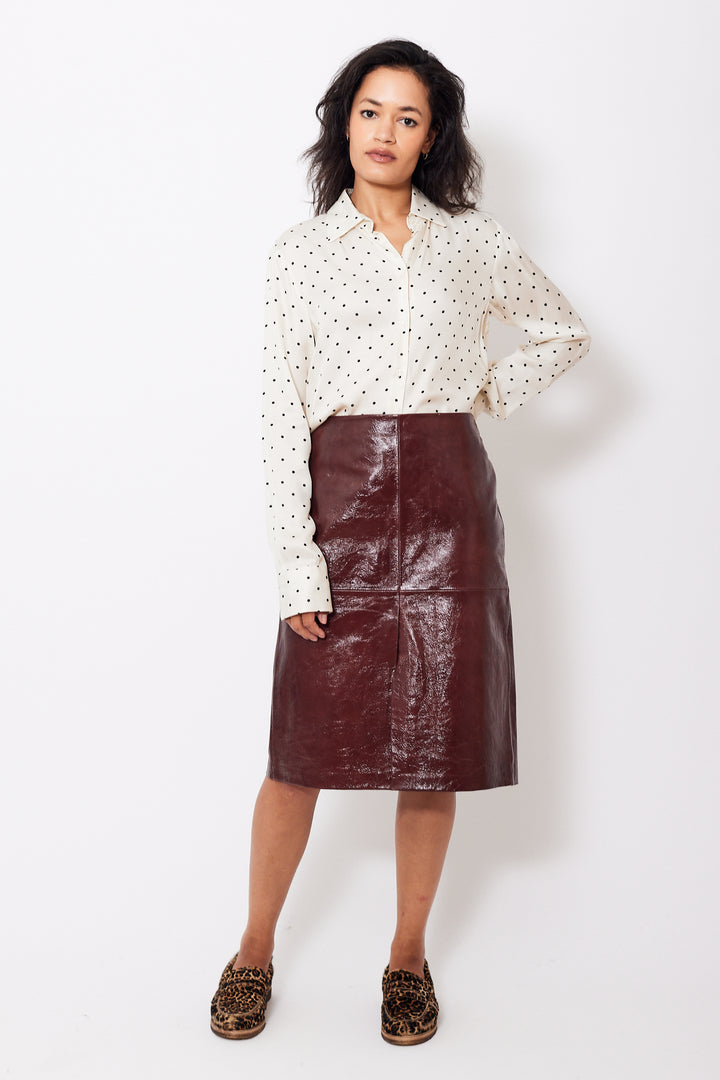 Amanda wearing Seventy Front And Back Split Leather Skirt front view