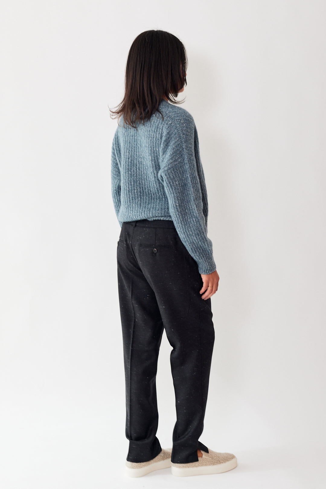 Amanda wearing Peserico Wool Silk And Cashmere Loro Piana Cigarette Pant rear view