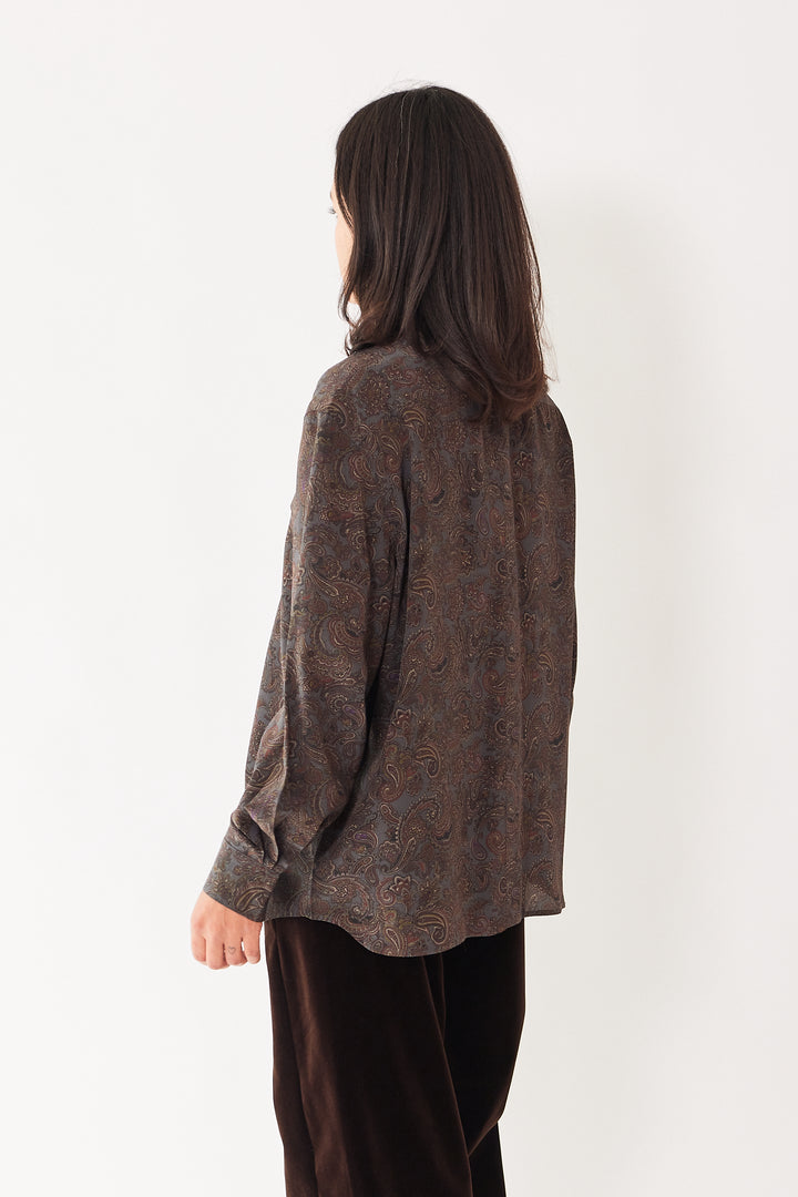 Amanda wearing Soeur Celia Blouse rear view