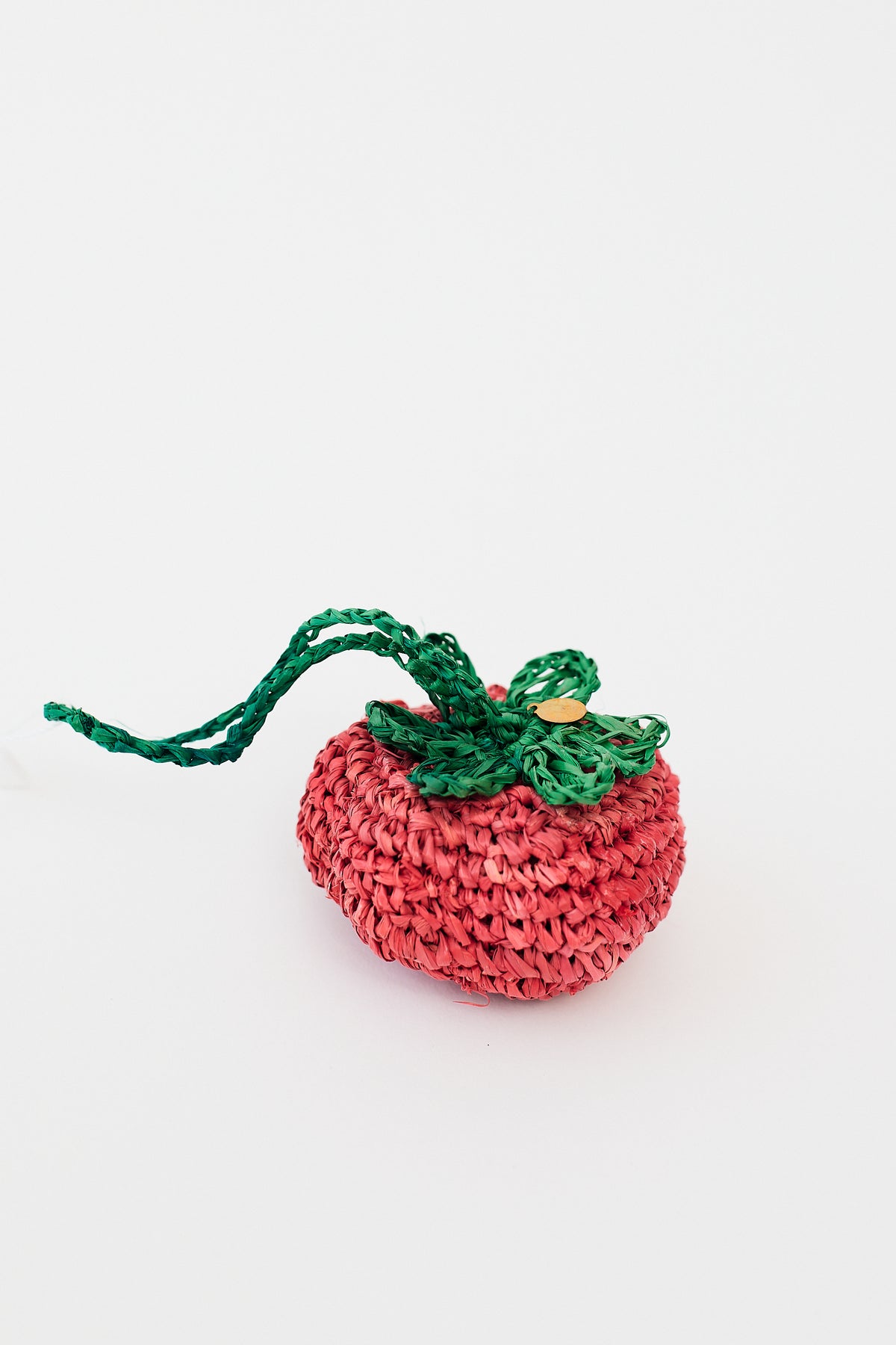 Clare V. Raffia Crochet Fob in Radish – Serafina