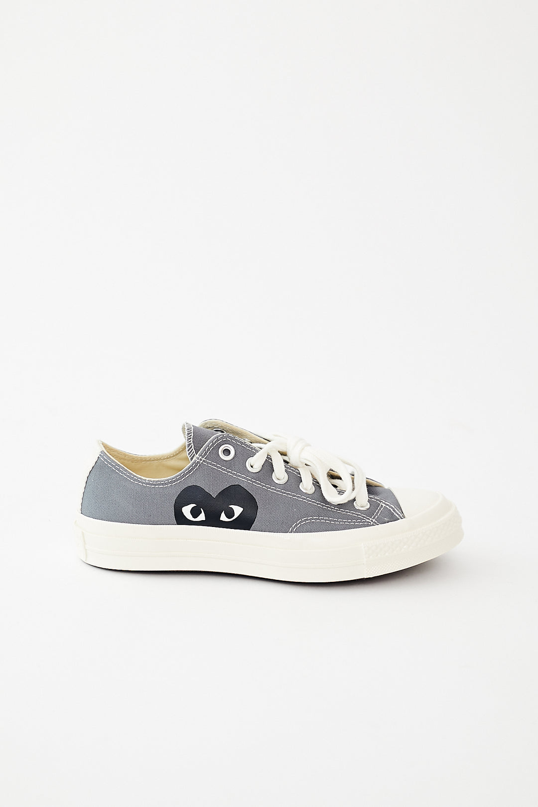 Comme des Garçons PLAY Converse Chuck Taylor Low Top