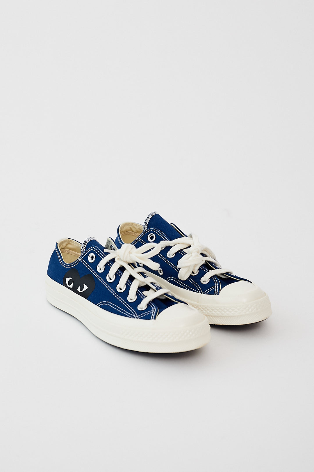 Comme des Garçons PLAY Converse Chuck Taylor Low Top